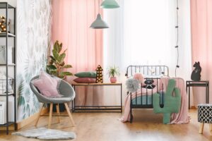 How to Decorate a Girl's Bedroom?