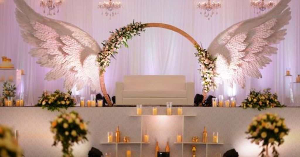 What is an event decor?