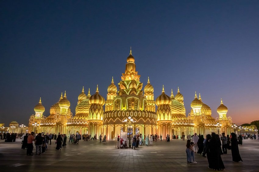 How many countries' pavilions are there in Global Village Dubai?